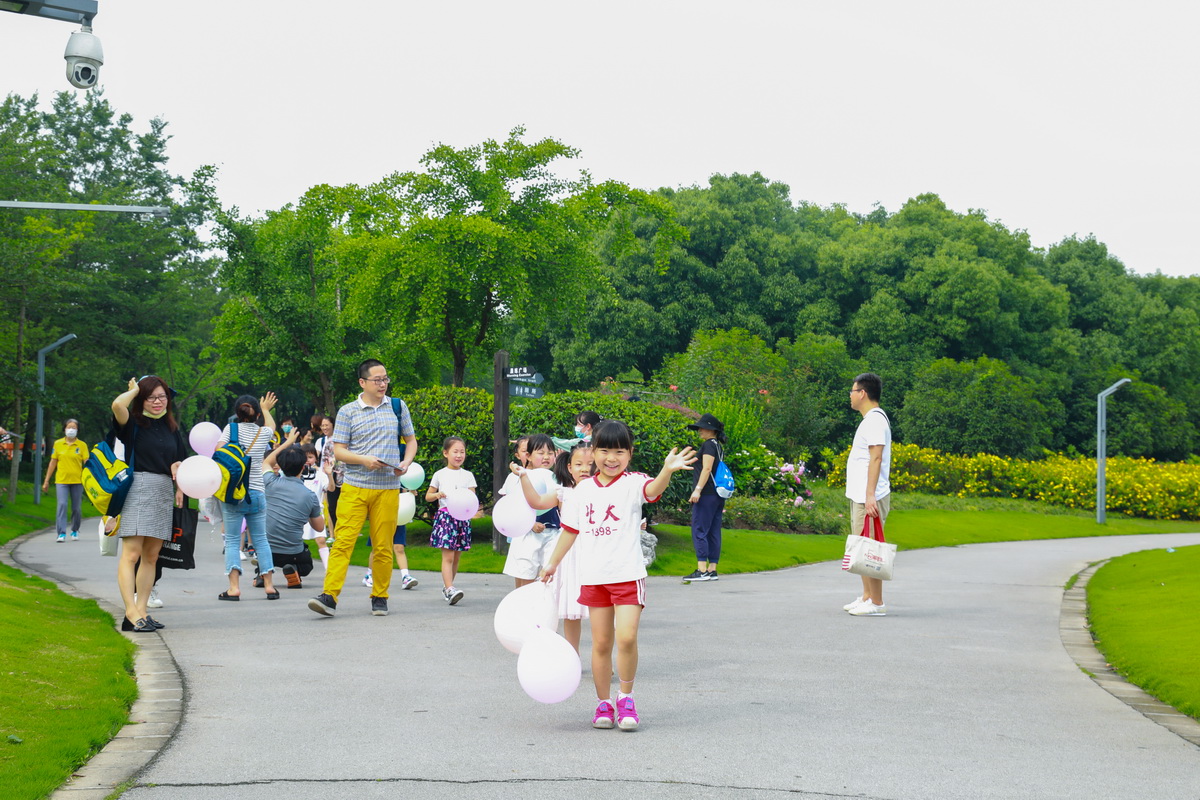 闵行区莘松第二幼儿园（毕业照）6月